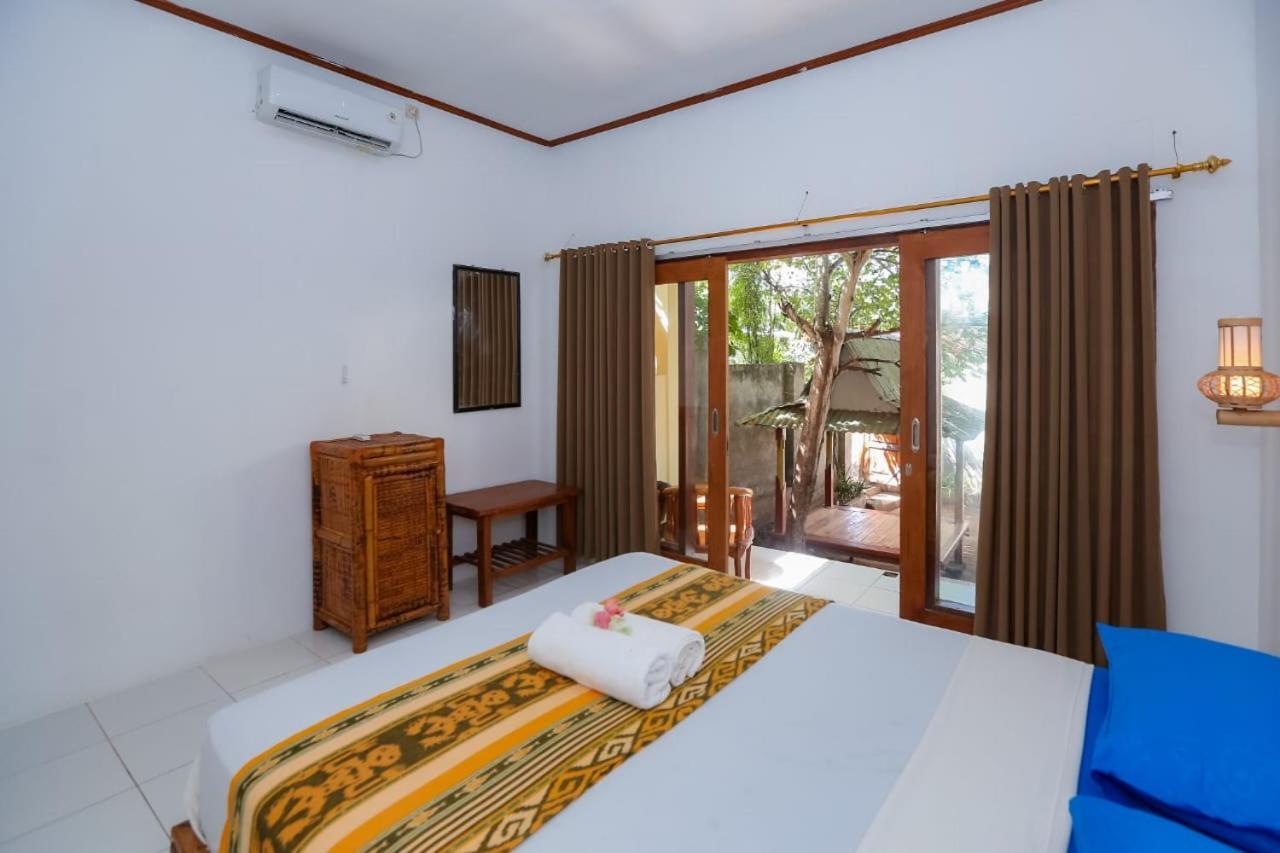 Apartamento Radika House Gili Trawangan Exterior foto